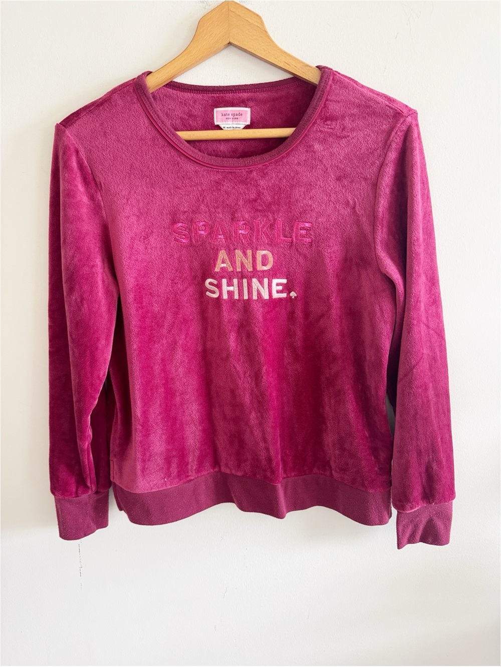 Kate spade burgundy velour holiday embroidered long sleeve knit top size Medium